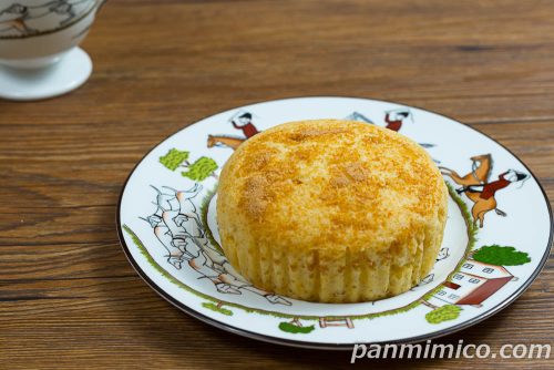 桔梗信玄餅風 ほわスフレ【Pasco】斜めから撮った写真