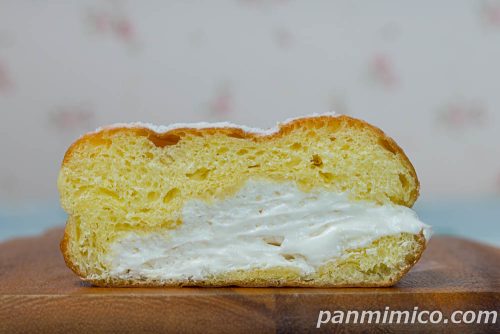 ほわかるドーナツ【YKベーキングカンパニー】断面の写真