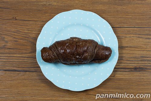 極生チョコクロワッサン（生チョコクリーム）【ヤマザキ】上から撮った写真