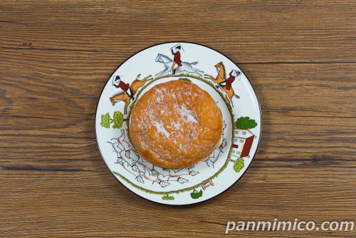 極生ドーナツ（カスタード）【ヤマザキ】上から撮った写真