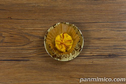 しっとりくちどけスイートポテト【ローソン】上から撮った写真