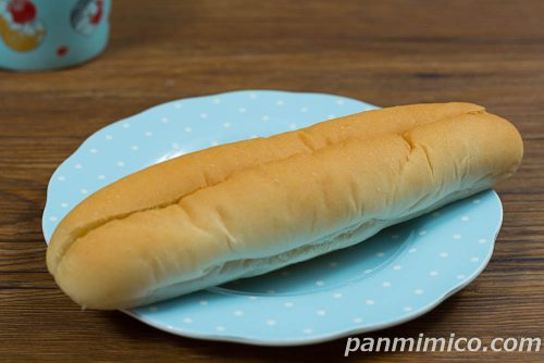プレミアムフランス（塩キャラメル）【YKベーキングカンパニー】斜めから撮った写真