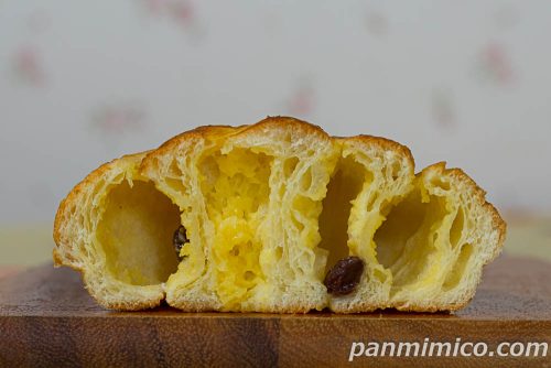 パン・オ・レザン【Pasco】断面の写真