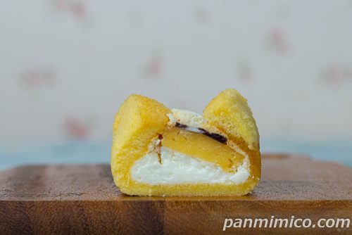 プリンケーキ【ヤマザキ】断面の写真