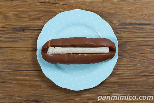 贅沢なトリプルマロンロール【ヤマザキ】上から撮った写真