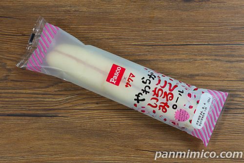 やわらかいちごみるくロール【Pasco】パッケージの写真
