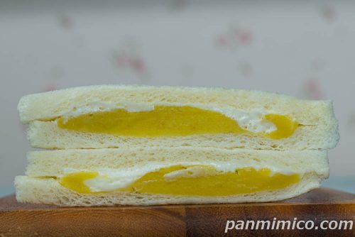 紅はるかのスイートポテトサンド【ファミリーマート】断面の写真