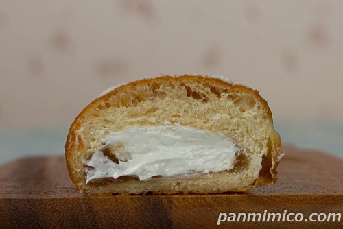 りんごのドーナツ【Pasco】断面の写真