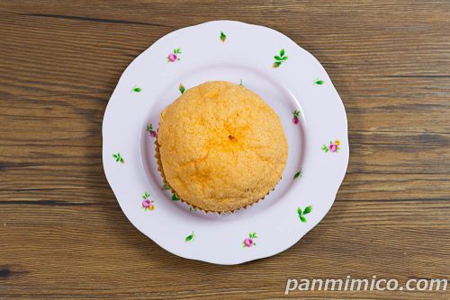 とろサクっ！クリームメロンパン【ローソン】上から撮った写真
