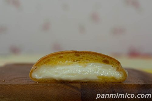 むにほっぺ(みるく)【ファミリーマート】断面の写真