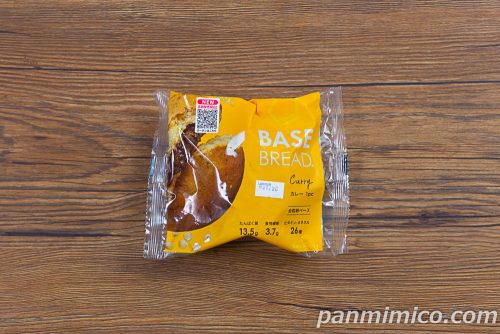 BASE BREAD（ベースブレッド）カレー【完全栄養食 BASE FOOD（ベースフード）】パッケージの写真