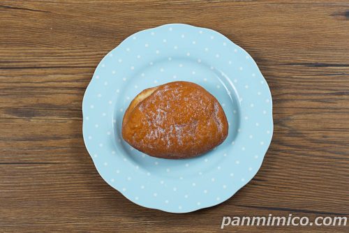 カスタードドーナツ（京都府産たまごのカスタード使用）【ヤマザキ】上から撮った写真