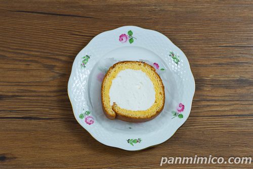 シフォンロール【ヤマザキ】上から撮った写真