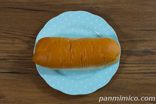 コッペパン(チーズ)雪印メグミルク監修【ヤマザキ】上から撮った写真