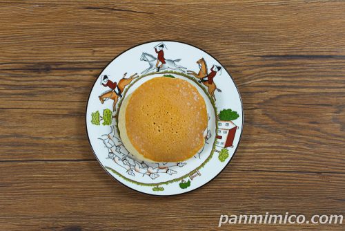 雪どら（カスタードホイップ大福＆つぶあん）【ヤマザキ】上から撮った写真