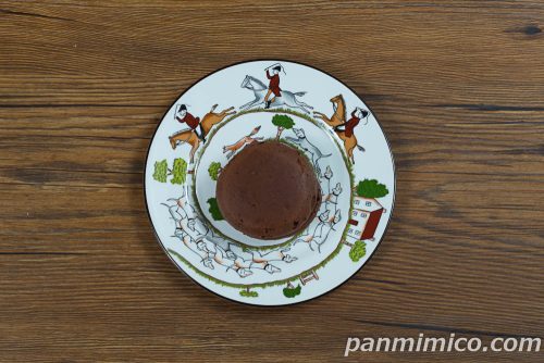 生チョコクリームスフレ（2個入）北海道産牛乳使用【ヤマザキ】上から撮った写真