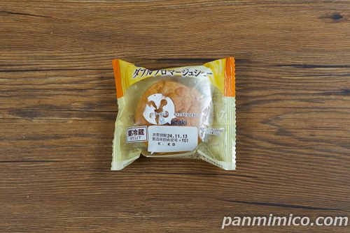 ダブルフロマージュシュー【ヤマザキパン】パッケージの写真