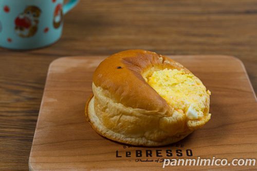 たまごたまご【ヤマザキ】斜めから撮った写真