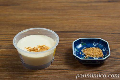 ザクザク！バタープリン【ファミリーマート】斜めから撮った写真