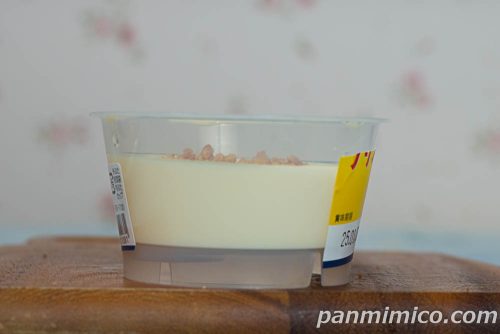 ザクザク！バタープリン【ファミリーマート】断面の写真