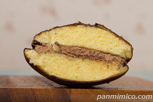 チョコバイティー【ヤマザキ】断面の写真