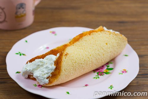 まるごと苺【ヤマザキ】斜めから撮った写真