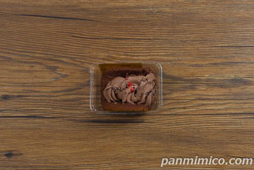 Uchi Café×GODIVA　ダブルショコラワッフル【ローソン】上から撮った写真
