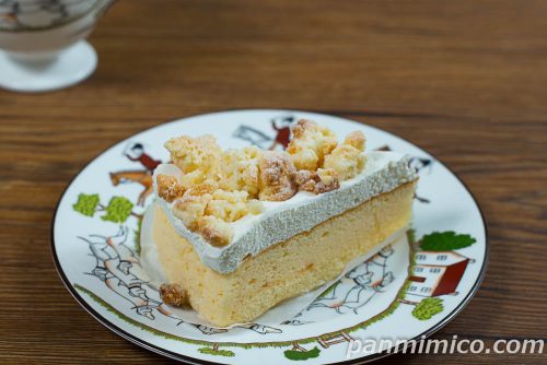 ダブルチーズケーキヤマザキ斜めから撮った写真