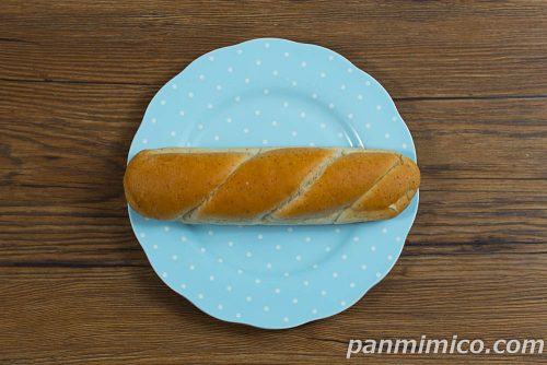 国産小麦 ずっしりあんバターフランス【Pasco】上から撮った写真