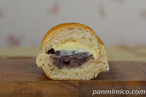 国産小麦 ずっしりあんバターフランス【Pasco】断面の写真