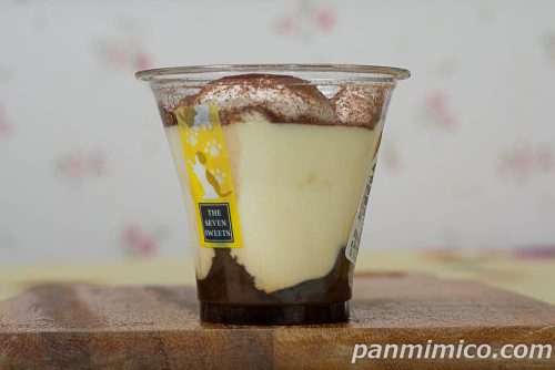 肉球ティにゃミス【セブンイレブン】断面の写真