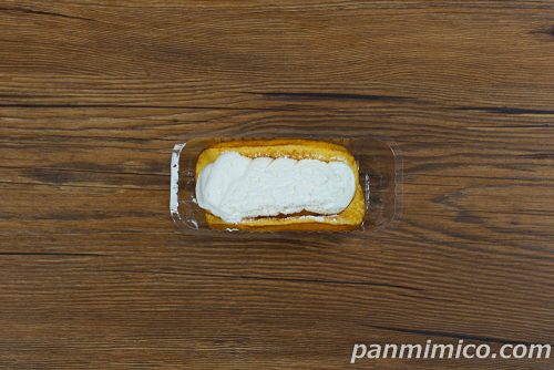 クリームほおばるワッフル【ヤマザキ】上から撮った写真