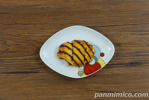 サンミー®みたいなしっとりクロワッサン　2個入【ローソン】上から撮った写真