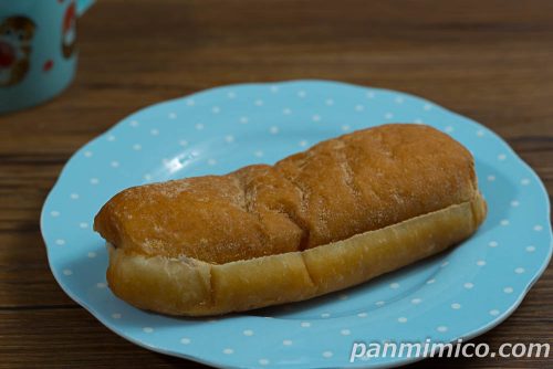 桔梗屋　桔梗信玄餅揚げパン【ローソン】斜めから撮った写真