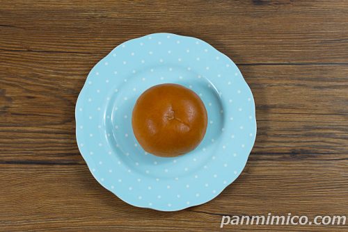 感動あんぱんつぶあん【第一パン】上から撮った写真