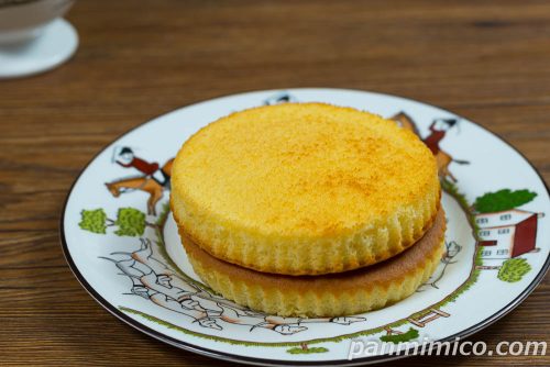 マイカステラ【YKベーキングカンパニー】斜めから撮った写真