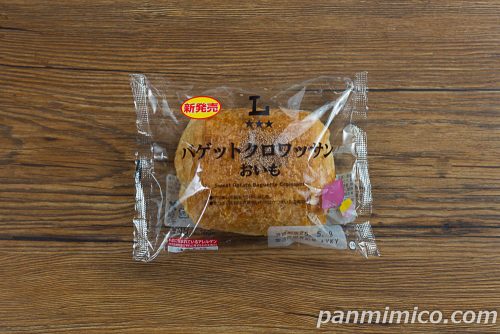 バゲットクロワッサン　おいも【ローソン】パッケージの写真