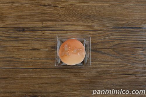 桃と紅茶のケーキ【ファミリーマート】上から撮った写真