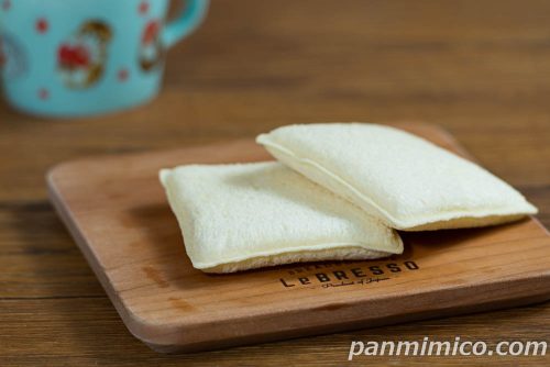 ランチパック(カルピス®入りホイップ)【ヤマザキ】斜めから撮った写真