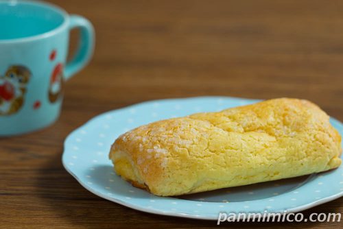 ザクザククッキーデニッシュ【ヤマザキ】斜めから撮った写真