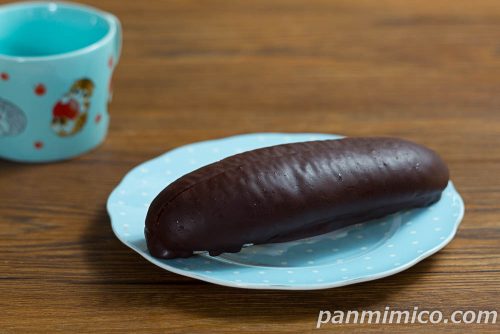 ソルティーチョコラ【第一パン】斜めから撮った写真