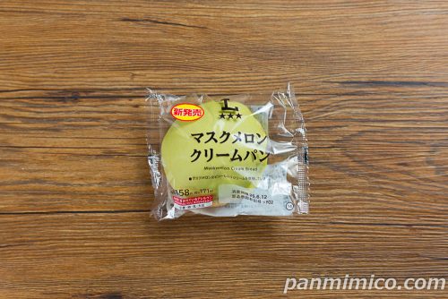 マスクメロンクリームパン【ローソン】パッケージの写真