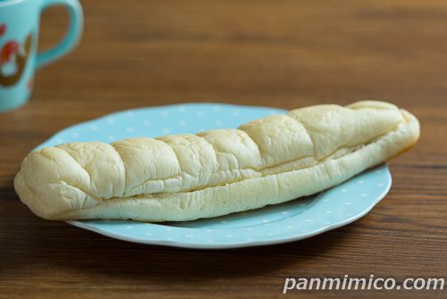 グッドスティック(クッキークリーム)【ヤマザキ】斜めから撮った写真