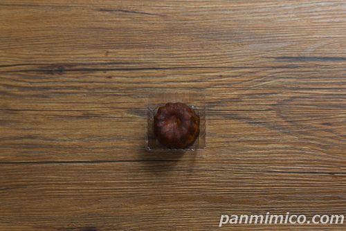 生カヌレ（レモンホイップ）【ヤマザキ】上から撮った写真