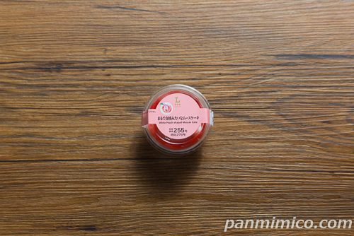 まるで白桃みたいなムースケーキ【ローソン】パッケージの写真