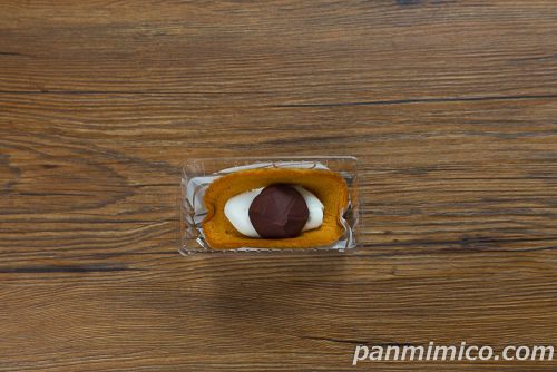 つつみどら(土用餅)【ローソン】上から撮った写真