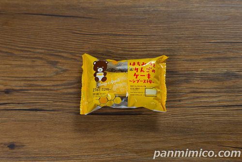 はちみつとりんごのケーキ～シブースト風～【ファミリーマート】パッケージの写真