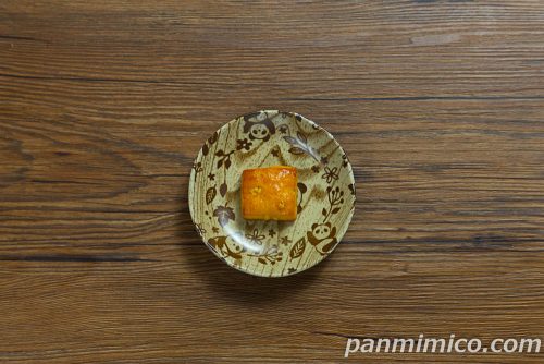 【ファミリーマート】生スコーン6個入(スイートポテト味)上から撮った写真