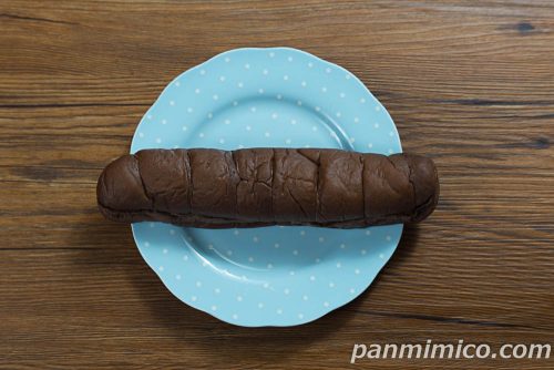 グッドスティック（チョコ風味のパン）チョコ風味ホイップ【ヤマザキ】上から撮った写真