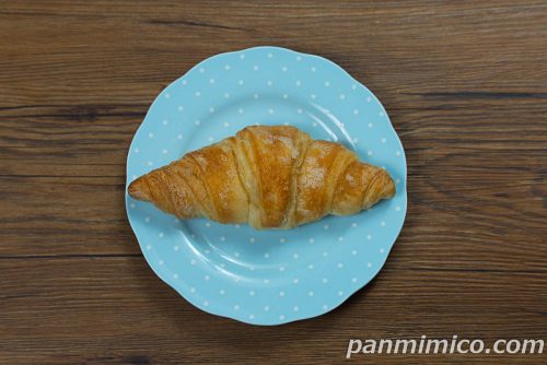 シュガーバタークロワッサン【フジパン】上から撮った写真